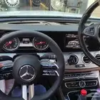 دركسيون مرسيديس وشاشات اسأل على العرض