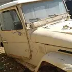 تيوتا جيب لاندكروزر عشة ربع 1980