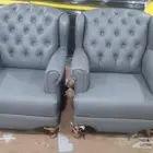 جديد كنب جلد 5 و 7 نفر طقم متوفر مع طاولة