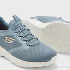 سكيتشرز وأديداس