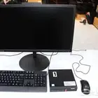 كمبيوتر. مكتبى معالج i7 مع شاشة 24الاصلية كاميرا وسمعات