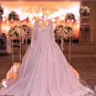 فساتين ملكه و زواج