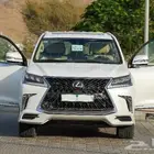 تصوير سيارات احترافي بكاميرا وعدسات حديثة