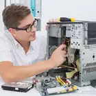 فني مهندس أجهزة الكمبيوتر pc