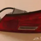 للبيع اصطب و كميرا لكزس is350