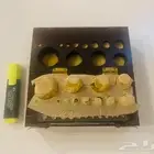 صندوق وزنات الذهب قديم مخزن