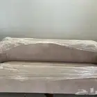 انتريه جديد 3 قطع كبيره الكنبه 2م السوم 600 ريال