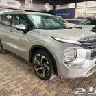 ميتسوبيشي - اوتلاندر - 2025 - 4 4 فل كامل 7 راكب - سعودي