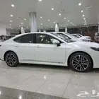 كامري جراندي 2.5 سيدان بنزين اوتوماتيك (أبيض  2025)