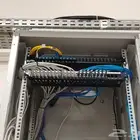 فني شبكات وفني فايبر