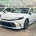 تويوتا كامري قراندي 2025 فل كامل بالنقد والتقسيط