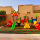 العاب حدائق ضخمه  مراجيح جدارية  سلم تسلق