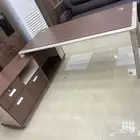 أثاث مكتبي مكاتب مودرن ومكاتب مدرسيه حديد