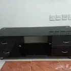 للبيع مكتبة تلفزيون