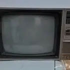 تلفزيونات تراثيه قديمه وصحون غضار مخزنه ومسجل جمس تراثي