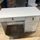 مكاتب
