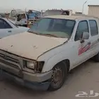 هايلكس تويوتا 2002 قطع غيار فقط.
