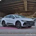 تويوتا كراون بريميوم 2026 لون ابيض