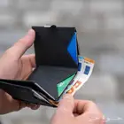 محفظة اكسنتري Exentri