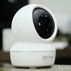 تركيب كاميرات أطفال منزلية متحركة