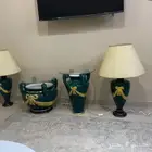 طقم اباجورات وطاولة قديمةو
