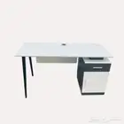مكتب بتصميم مودرن وانيق