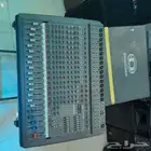 دي جي معا سماعتين للاجار