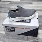 جزمة سكيتشرز أصلية جديدة