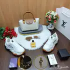 هدايا نسائيه فخمه اطقم شناط ماركه