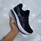 أحذية رياضية اسيكس