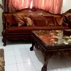 للبيع طقمين كنب و طقمين طاولات من مفروشات العمر