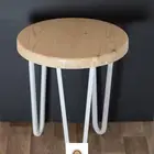 طاولات خشب وحديد