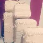 شنط سفر او دبش