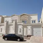 للبيع فيلا ( دورين درج صاله ) حي طويق