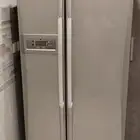 ثلاجة وفريزر من شركة دايو