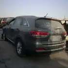 كيا سورنتو 2016 مصدوم تشليح ((قطع غيار فقط))