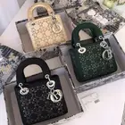شنط نسائيه تقليد ماركة هاي كواليتي السعر 190 مع ملحقاتها