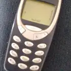 جوال نوكيا لليع مافك علي الشرط ومعه الشاحن الأصلي الوكاله