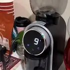 طحانة قهوة بالكرتون