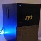 كمبيوتر مكتبي وقيمنق