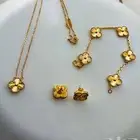 طقم فان كليف ب 70