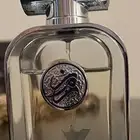عطر رمز من العربية للعود