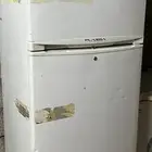 ثلاجة كبيرة