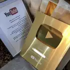 درع اليوتيوب الذهبي او الفضي