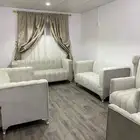 كنب جديد م جاء استخدام كثير مع خداديات
