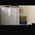 دولاب شبه جديد