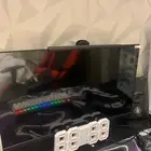 شاشه وطاوله