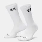 شراب جوردن 23 خامه وجوده والسعر 25  .