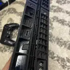 سوني فور العادي حدي فيه 300 فقط لأغير ولا اكثر معه قراند