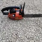 للاجار ماطور لقص الاشجار التالفه داخل الاستراحات .